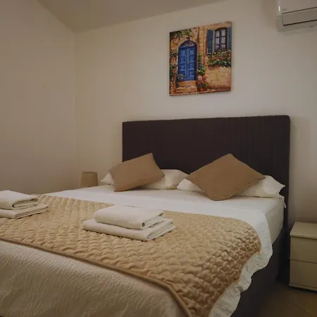 Marina Apartment