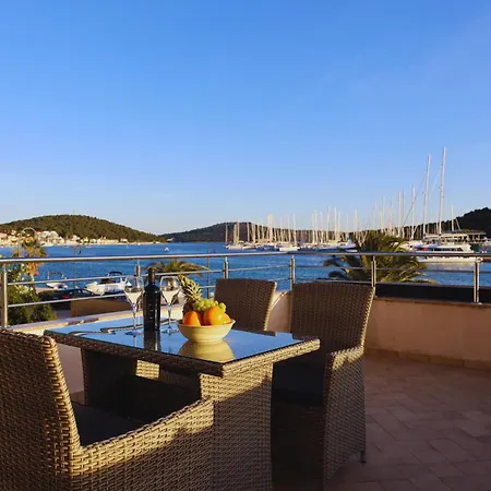 Apartment Marina *